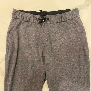 Mid-Rise Lululemon On the Fly Pant